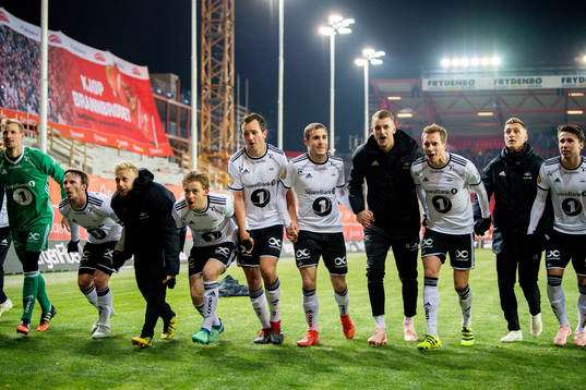 Goalkeeper André Hansen, Mike Jensen, goalkeeper Arild