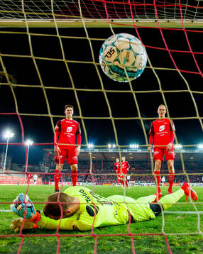 Christian Rismark, goalkeeper Markus Pettersen and