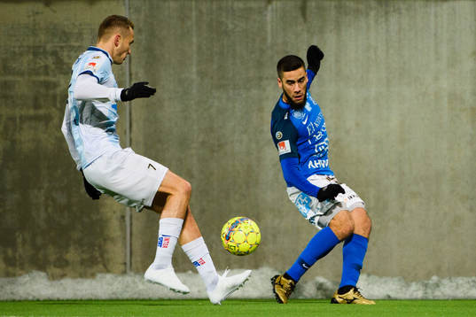 Norrbys Jasen Khayat och Gefles Piotr Johansson