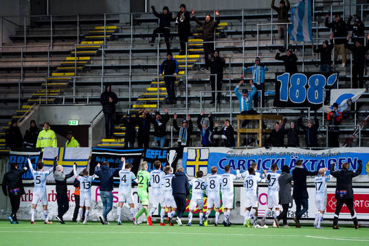 Gefle jublar med fansen