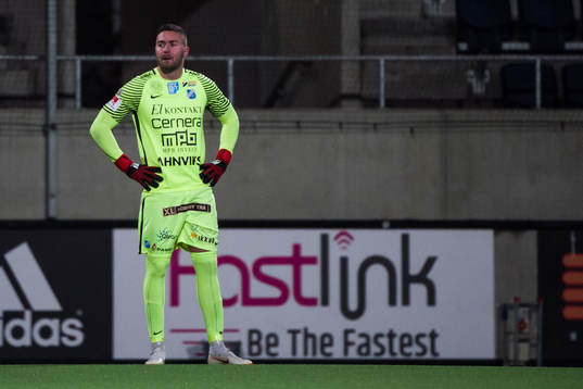 Norrbys målvakt Mergim Krasniqi deppar
