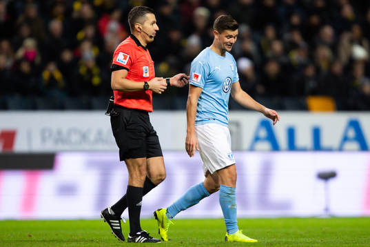 Malmö FFs Marcus Antonsson deppar