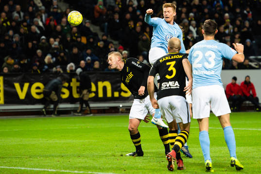Malmö FFs Anders Christiansen med målchans