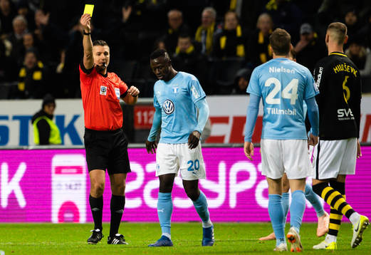 s Nicolas Stefanelli och Tarik Elyounoussi får varsitt