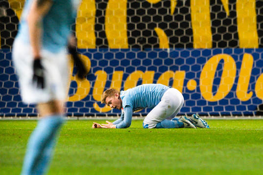 Malmö FFs Anders Christiansen har ont