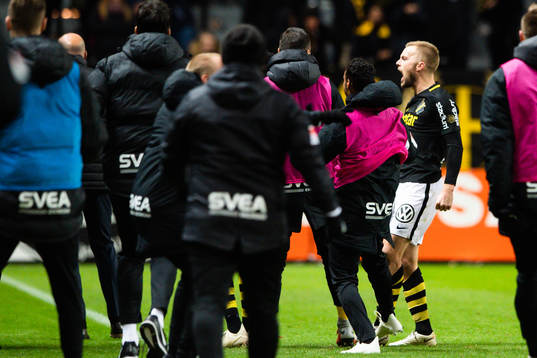 s Sebastian Larsson