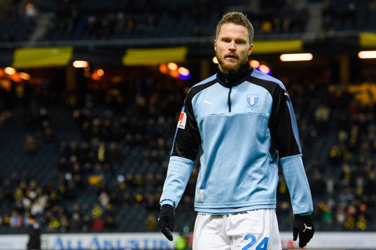 Malmö FFs Lasse Nielsen före fotbollsmatchen i
