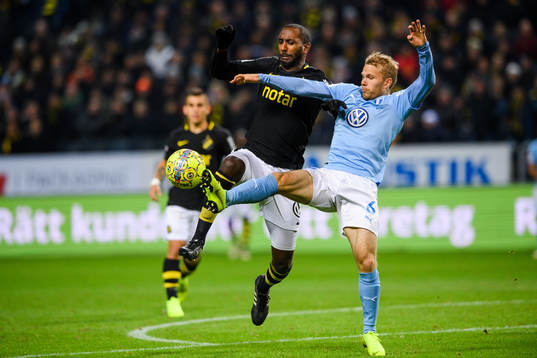 s Henok Goitom och Malmö FFs Oscar Lewicki