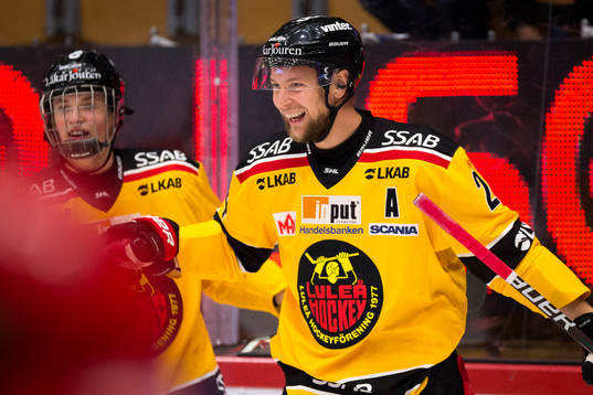 Luleås Johan Harju jublar