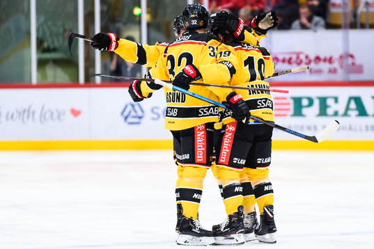 Luleås spelare jublar