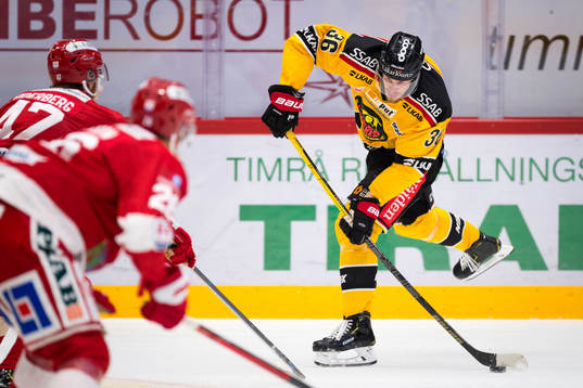 Luleås Emil Larsson