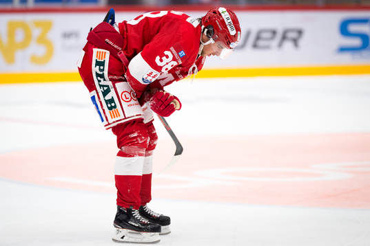 Timrås Jacob Olofsson har ont