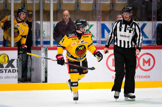 Luleås Austin Farley får matchstraff