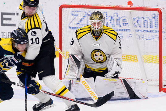 Brynäs målvakt Tomi Karhunen