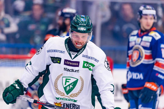 Färjestads Alexander Johansson deppar