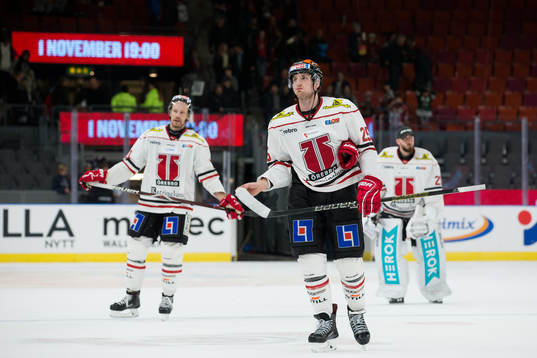 Örebros Anton Hedman deppar