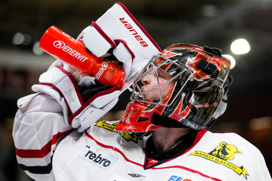 Örebros målvakt Eero Kilpeläinen
