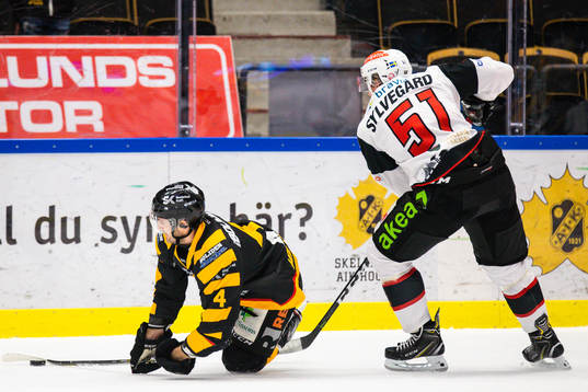 Skellefteås Bud Holloway och Malmö Redhawks Emil