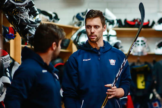 Linköpings James Wright före ishockeymatchen i SHL mellan
