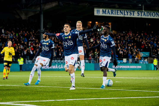 Mustafa "Mos" Abdellaoue of Strømsgodset celebrates with