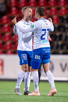 Norrköpings Gudmundur Thorarinsson och Simon Thern jublar