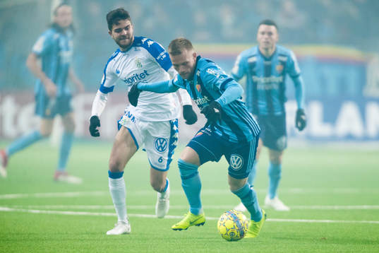 Djurgårdens Nicklas Bärkroth och IFK Göteborgs Fredrik
