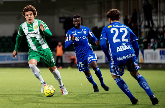 Hammarbys Neto Borges och Sundsvalls Maic Sema