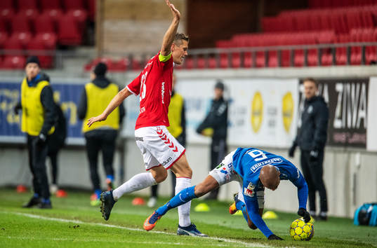 Kalmars Viktor Elm och Trelleborgs Salif Camara Jönsson