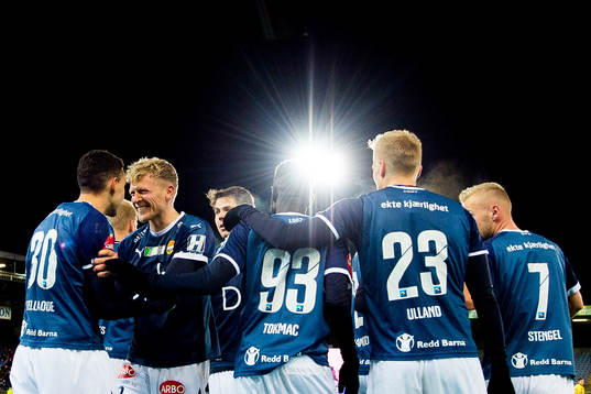 Mustafa "Mos" Abdellaoue of Strømsgodset celebrates with