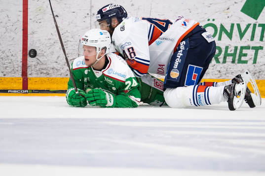Rögles Kevin Wennström och Växjös Daniel Rahimi