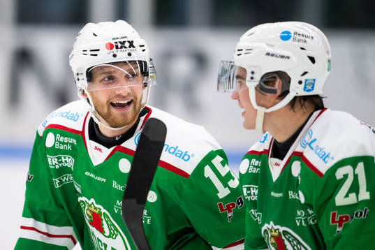 Rögles Simon Ryfors jublar