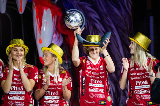 Piteå IF hyllas för sitt SM-guld i Damallsvenskan