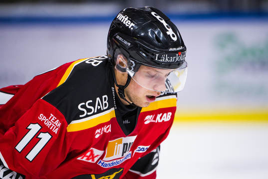 Luleås Petter Emanuelsson deppar