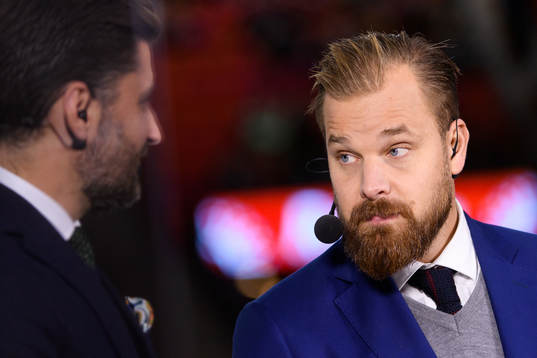 Cmores Sanny Lindström innan ishockeymatchen i SHL mellan