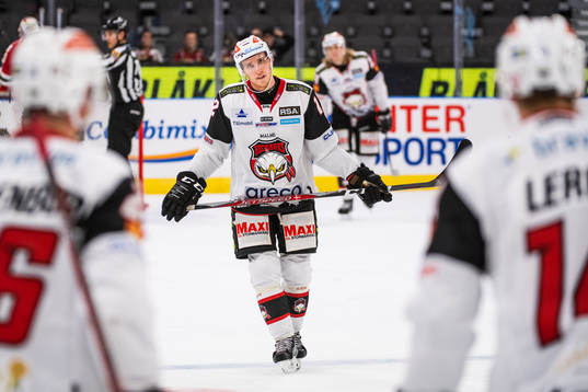 Malmö Redhawks Matias Lassen deppar
