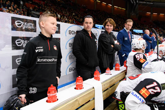 Elliot, son till Jesper Mattsson (ej i bild) som praktikant