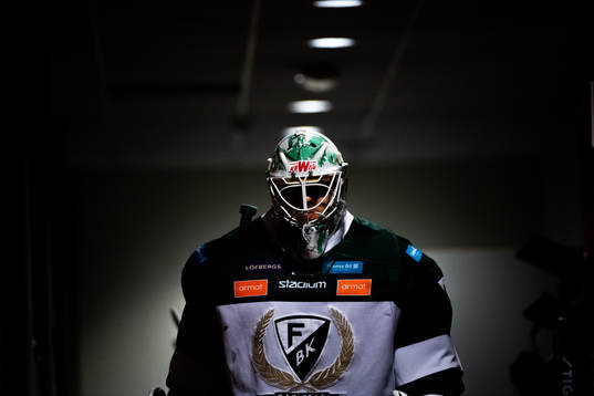 Färjestads målvakt Adam Werner
