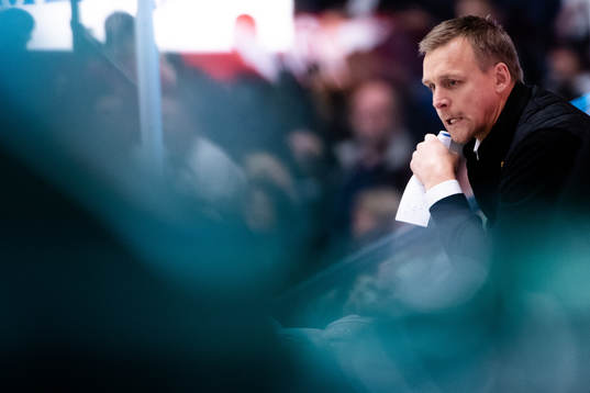 Skellefteås assisterande tränare Bert Robertsson deppar