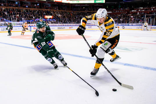 Färjestads Linus Johansson och Skellefteås Linus