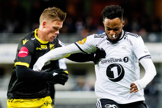 Eirik Wichne of Start and Samuel Adegbenro of Rosenborg