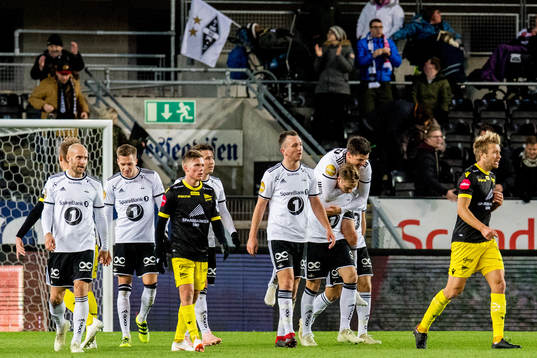 Alexander Søderlund of Rosenborg celebrates with teammate