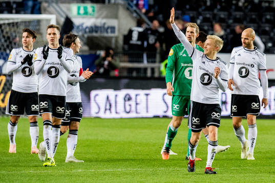 Birger Meling of Rosenborg celebrates