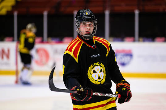 Brynäs Victor Söderström innan ishockeymatchen i SHL