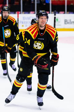 Brynäs Nicklas Danielsson jublar