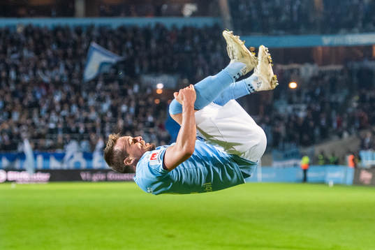 Malmö FFs Eric Larsson jublar