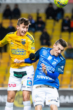 Falkenbergs John Björkengren och Norrbys Lars Nilsson i
