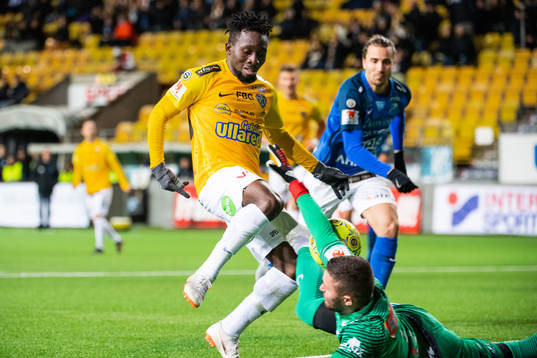 Falkenbergs Chisom Egbuchunam gör 1-2