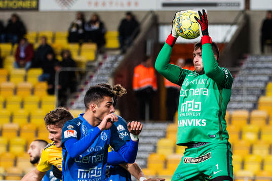 Norrbys målvakt Mergim Krasniqi