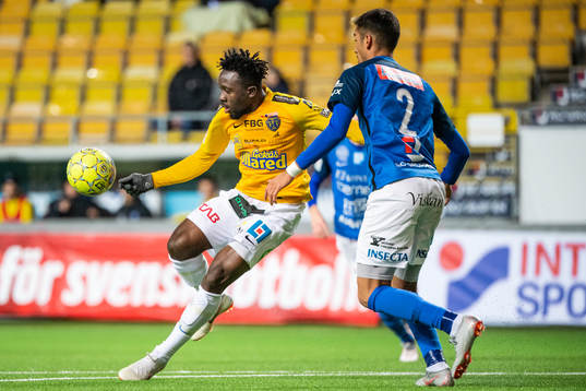 Falkenbergs Chisom Egbuchunam och Norrbys Abbas Mohamad
