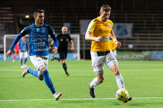 Falkenbergs Erik Pärsson och Norrbys Abbas Mohamad